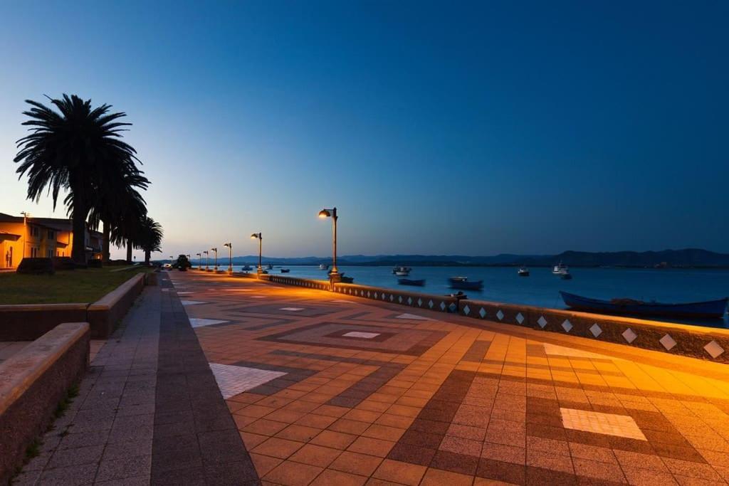 La Casa Di Carlo Διαμέρισμα SantʼAntìoco Εξωτερικό φωτογραφία